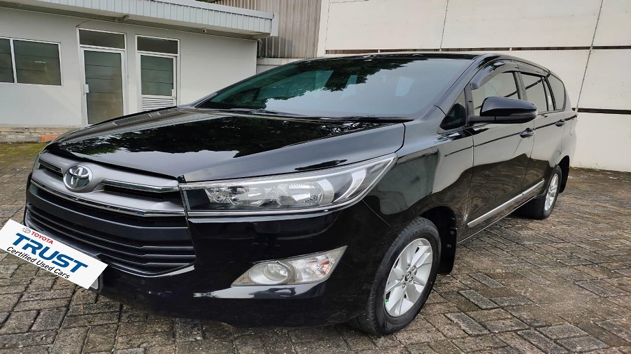 TOYOTA INNOVA 2.4 G AT 2018